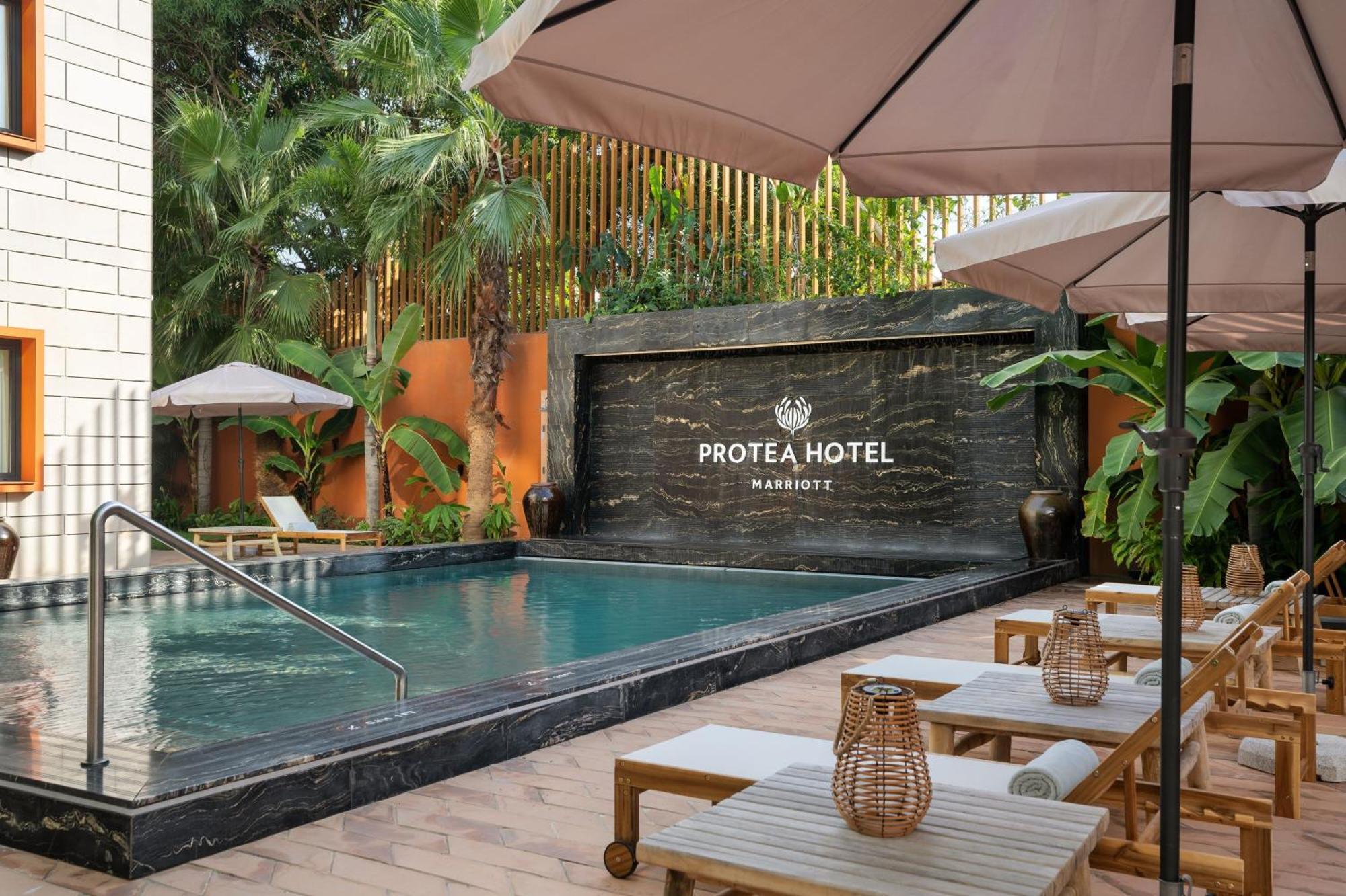 Protea Hotel By Marriott Luanda Exterior photo